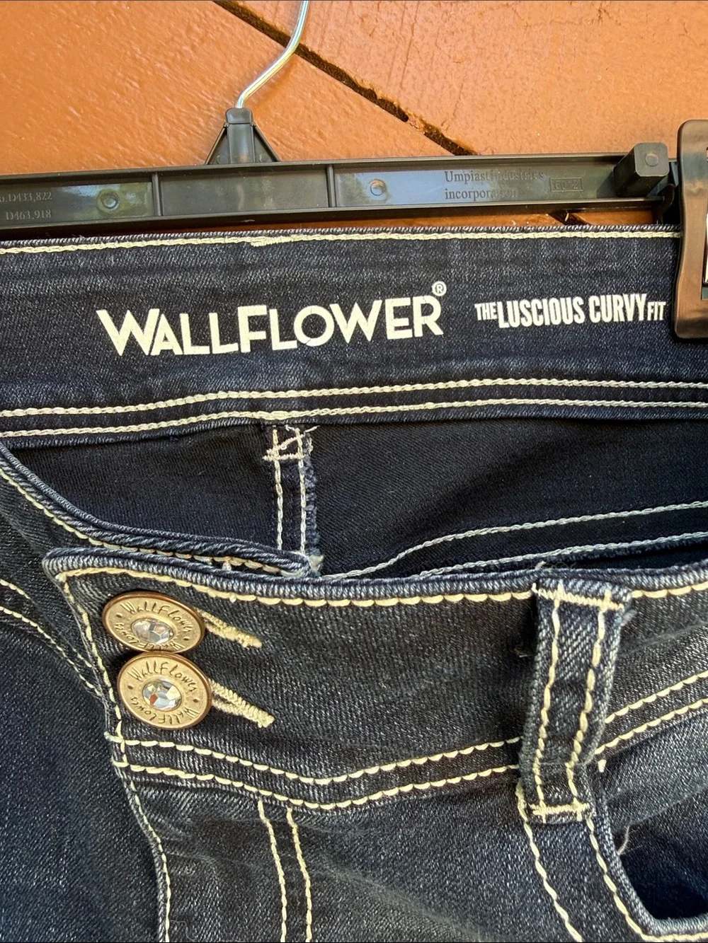 Wallflower dark blue